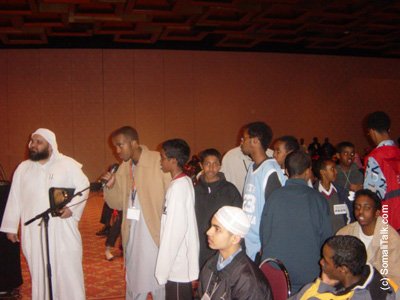 dhalinyaradii su'aalahoodii sii wata